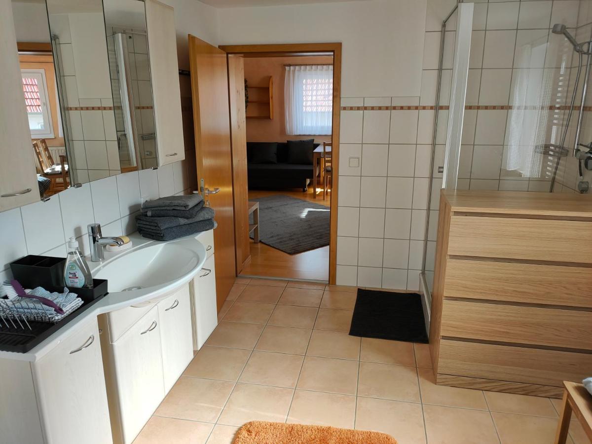 Zentrale & Ruhige Ferienwohnung Mössingen Exterior foto