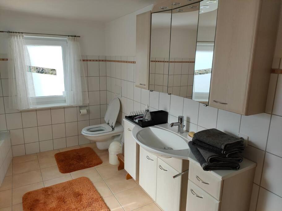 Zentrale & Ruhige Ferienwohnung Mössingen Exterior foto