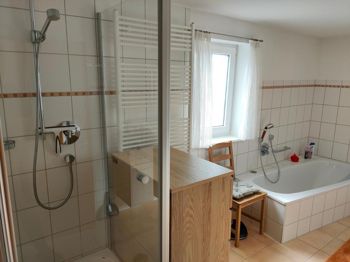 Zentrale & Ruhige Ferienwohnung Mössingen Exterior foto